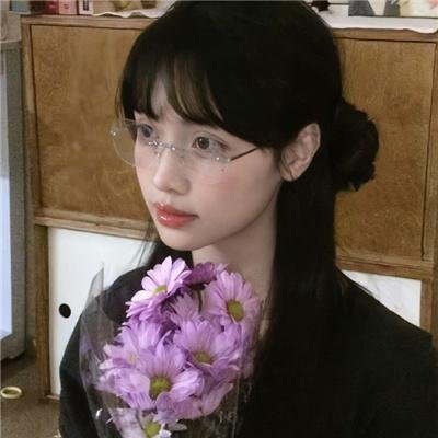 强@ 隐私 封面
