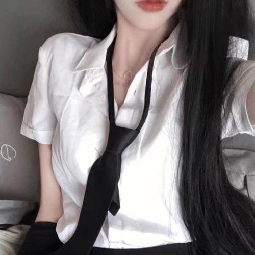 吸血鬼 封面